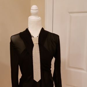 Pearl tie necklace